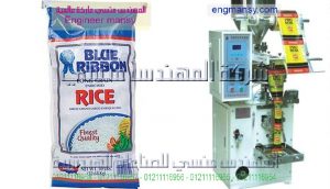 ماكينة تعبئة الأرز في أكياس لحام خلفي لحام سنتر سيلنج